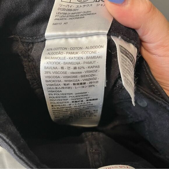 Levi’s 714 STRAIGHT JEANS - Picture 9 of 12